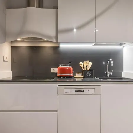 Residenza Angels @piazzadelleerbe Apartment